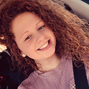 Meet your Posher, Ava